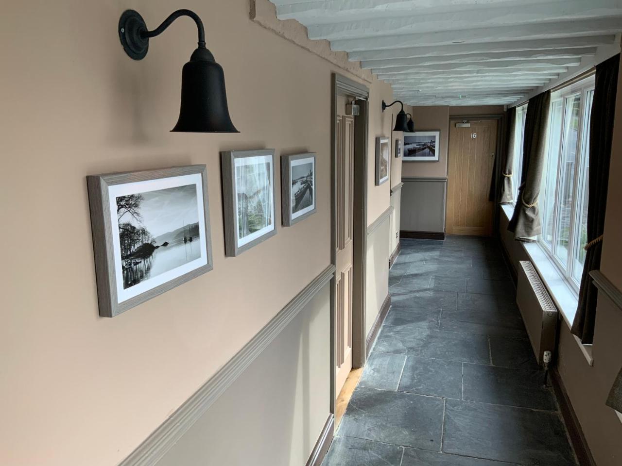 The Sun Inn Troutbeck Bridge Exterior foto